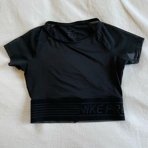 Nike black top